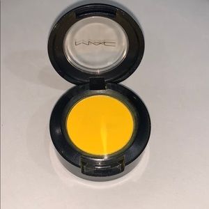 MAC Chrome Yellow NWOT Eyeshadow